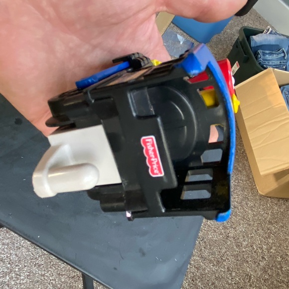 Fisher Price Geotrax Timber Town Railway Engine Train - Picture 9 of 10